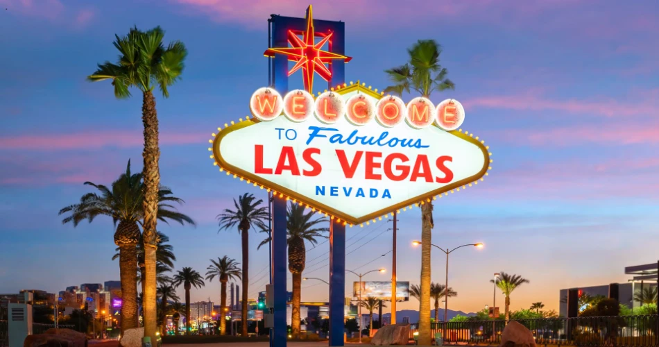 10 Best Las Vegas Nightlife Spots: Clubs, Lounges & Bars You Can’t Miss