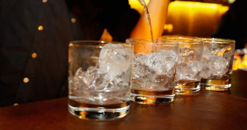 10 Best Las Vegas Nightlife Spots: Clubs, Lounges & Bars You Can’t Miss