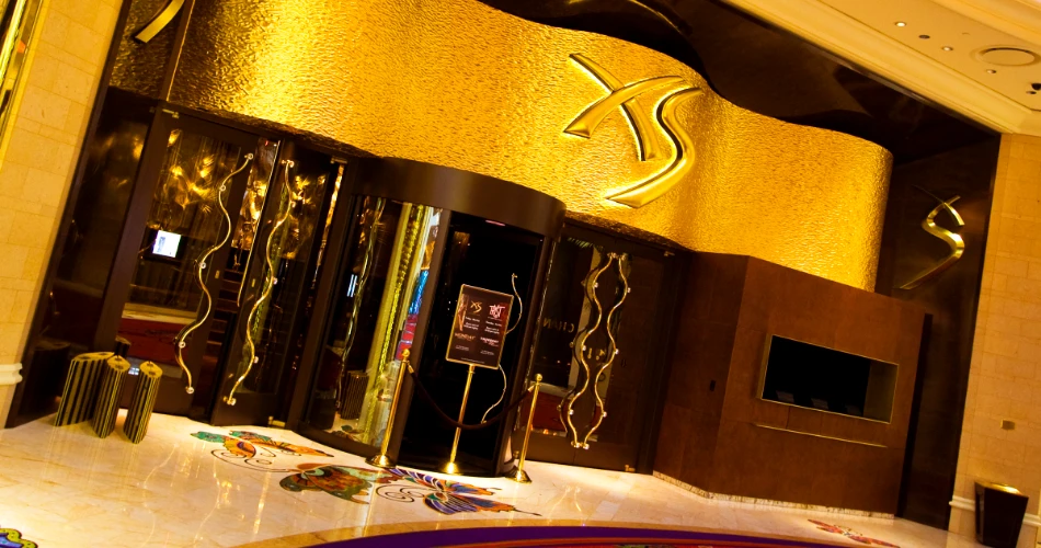 10 Best Las Vegas Nightlife Spots: Clubs, Lounges & Bars You Can’t Miss